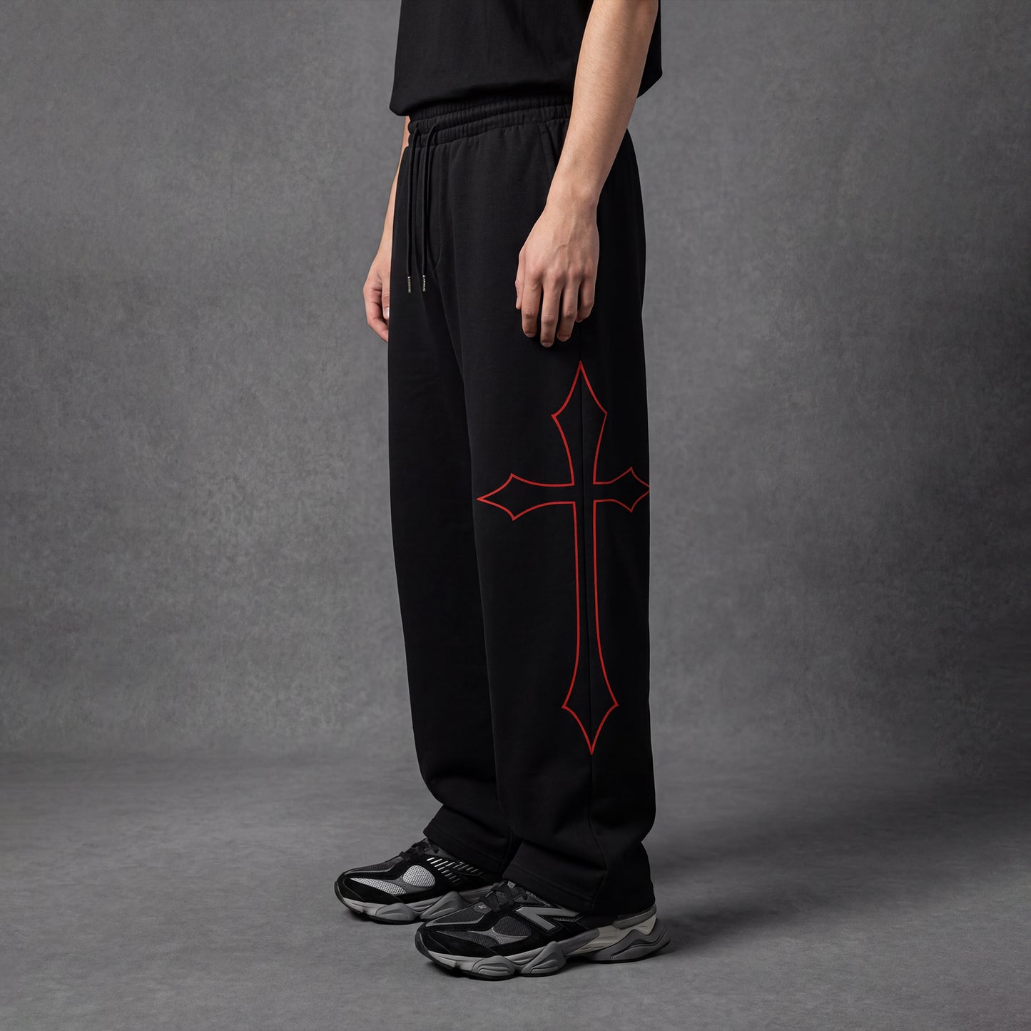 Core Cross Sweatpants