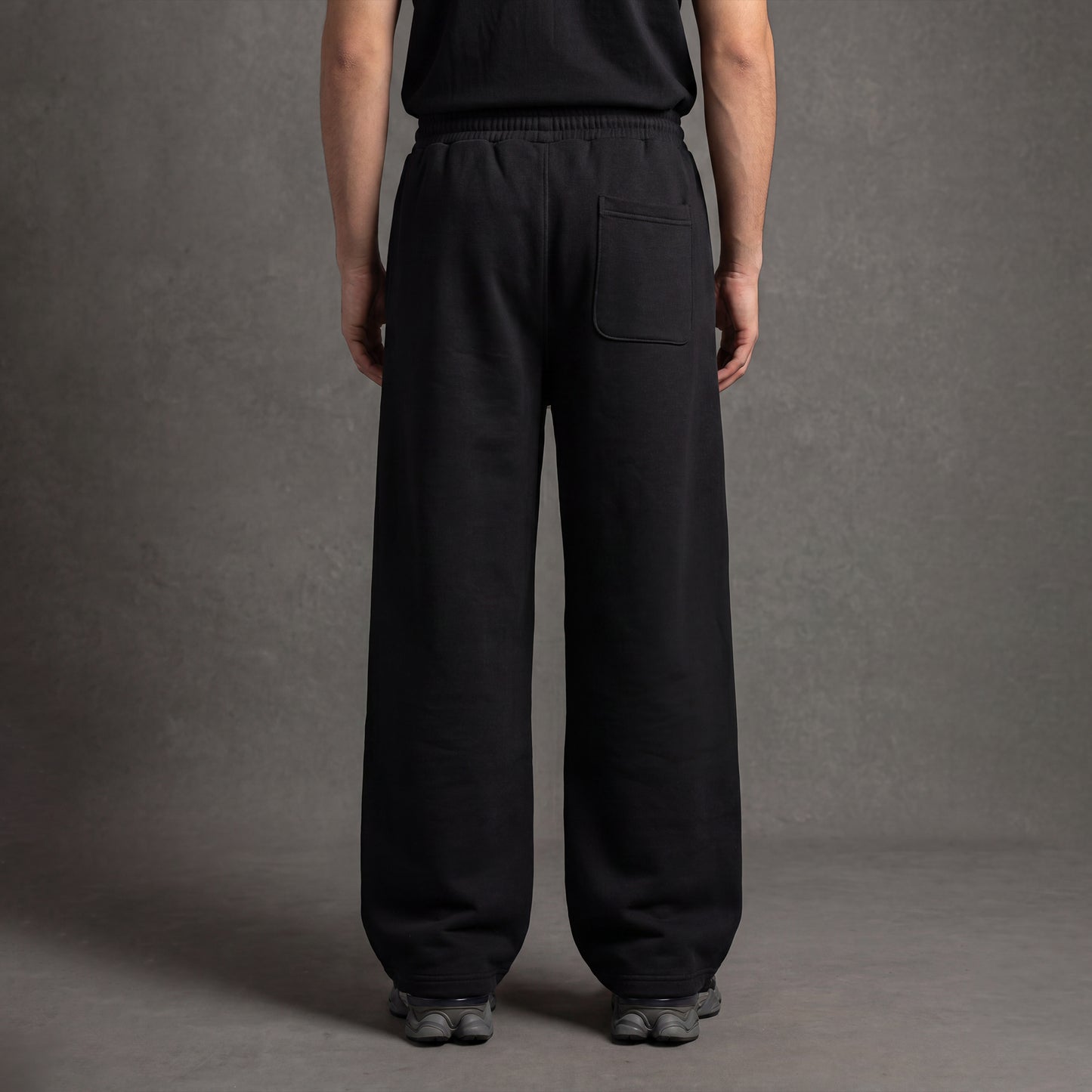 Core Cross Sweatpants
