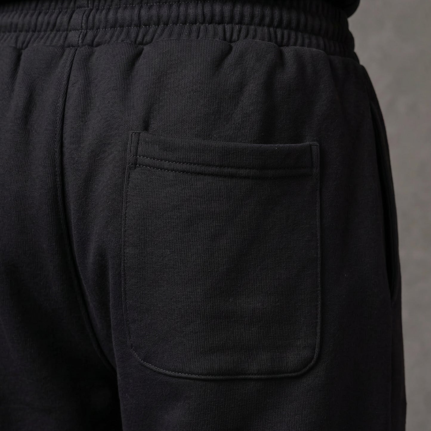 Core Cross Sweatpants